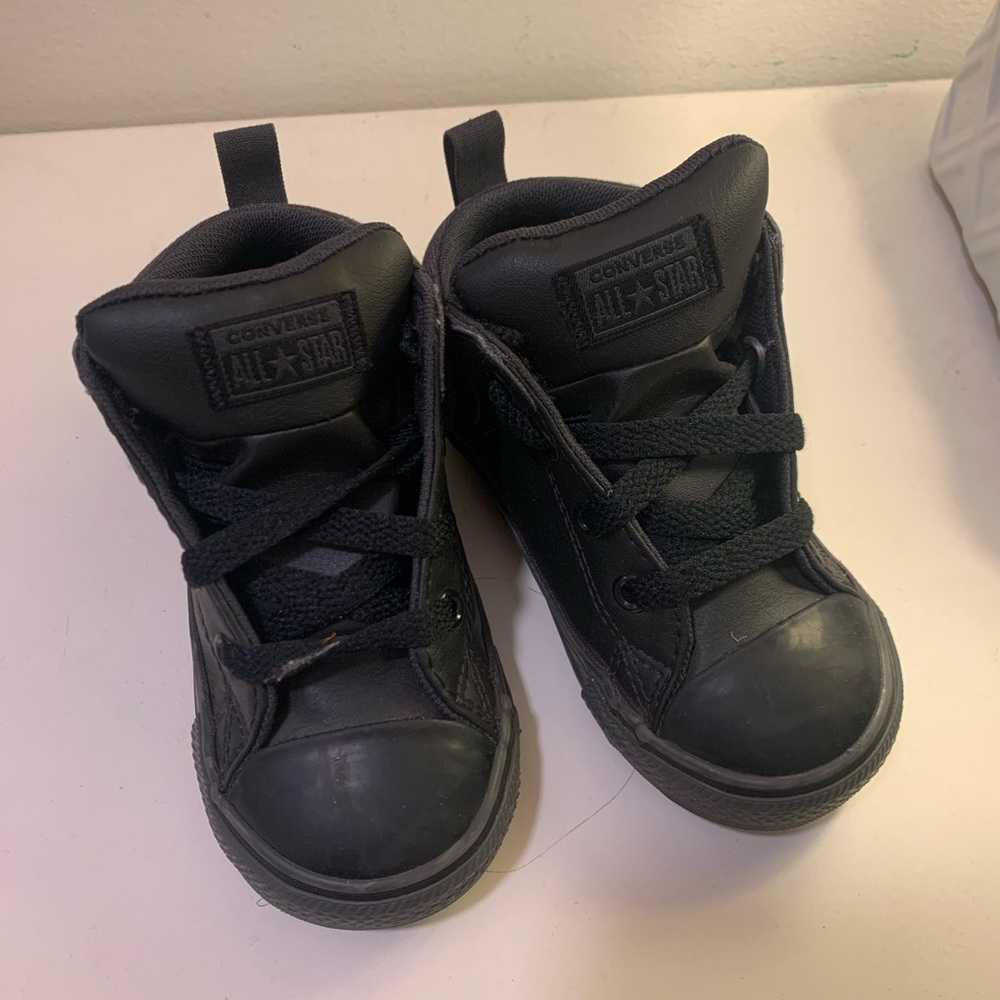 Hi top converse
